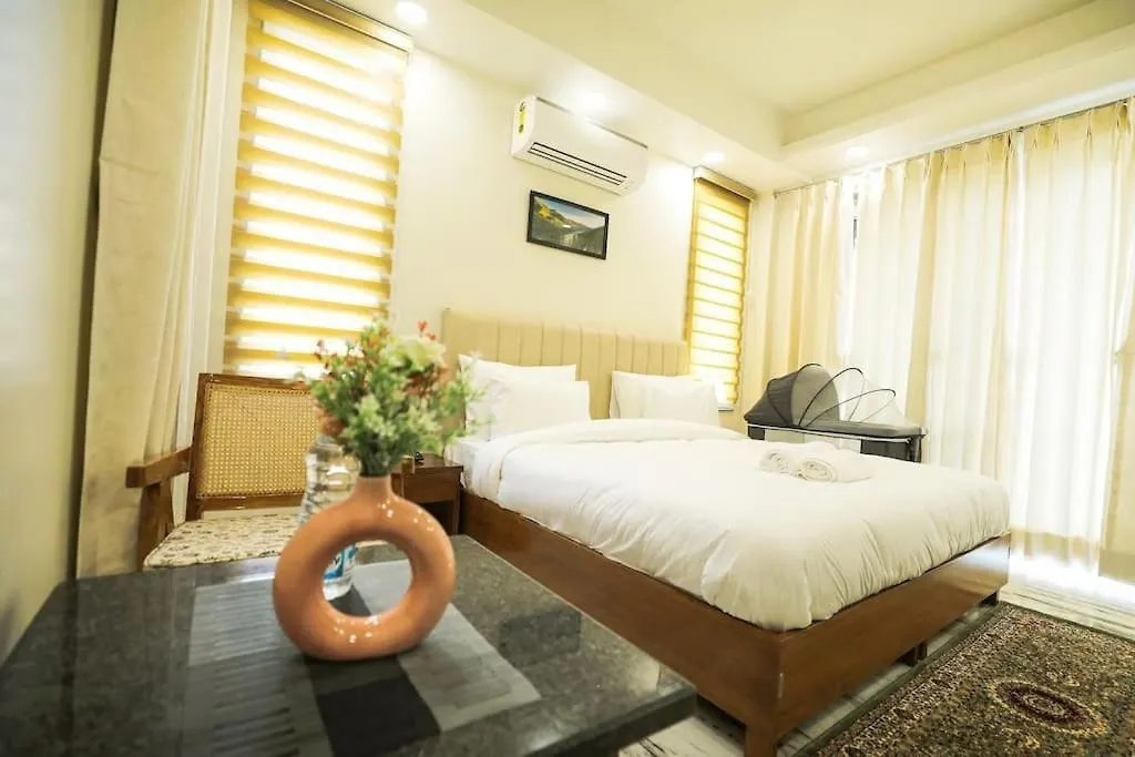 Urban Retreat - Stylish Ideal For Long Stays Gurgaon Appartement
